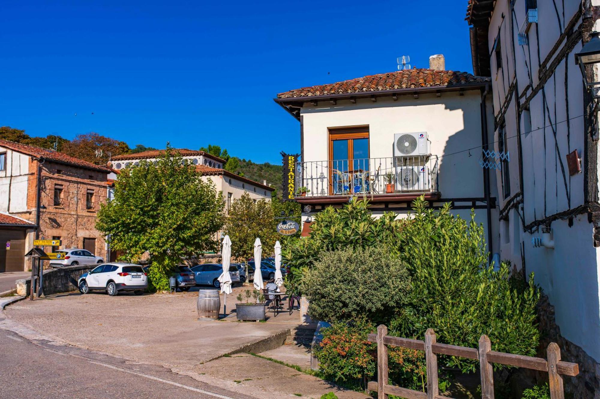 Apartamentos El Puente Covarrubias Εξωτερικό φωτογραφία